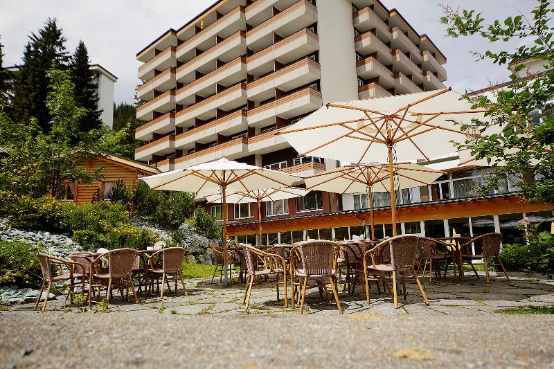 Mountain Plaza Hotel Davos Exterior photo